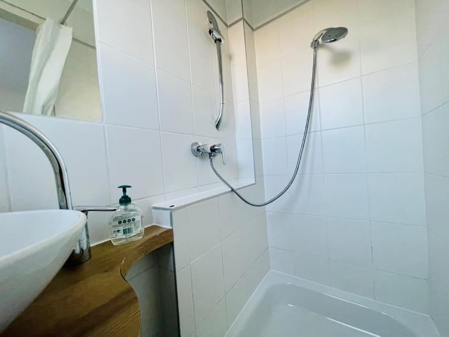 Cosy Flat With Huge Terrasse! Long Or Shortterm Διαμέρισμα Βιέννη Εξωτερικό φωτογραφία