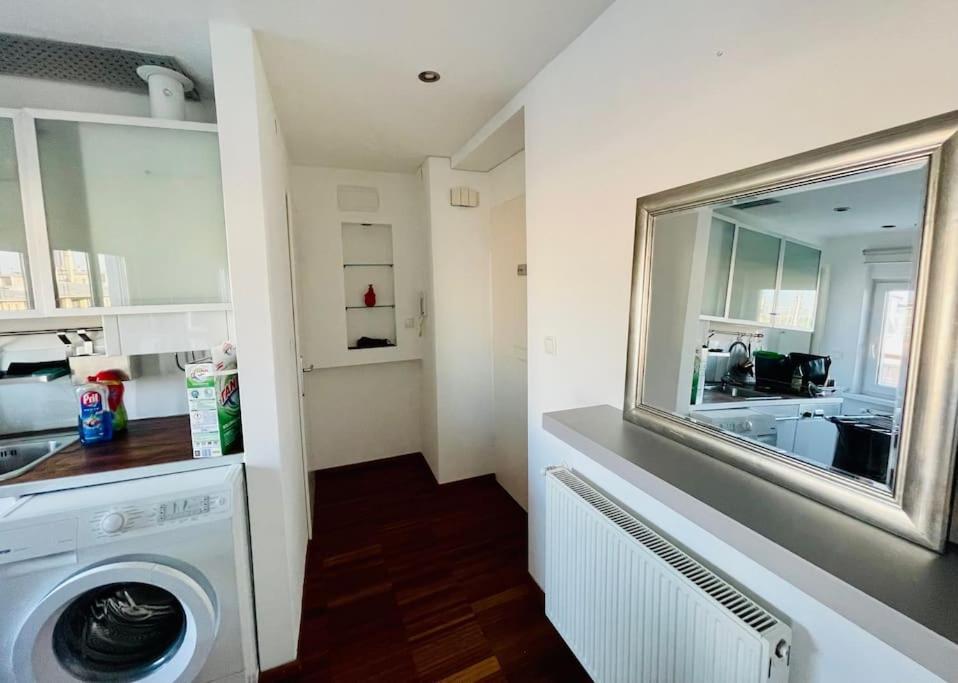 Cosy Flat With Huge Terrasse! Long Or Shortterm Διαμέρισμα Βιέννη Εξωτερικό φωτογραφία